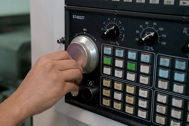 給剎車盤數(shù)控立車設(shè)置合適的參數(shù)